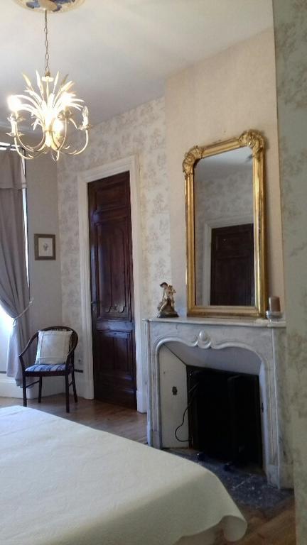Maison D'Hotes Chateau De Lastours Espalais Exteriör bild